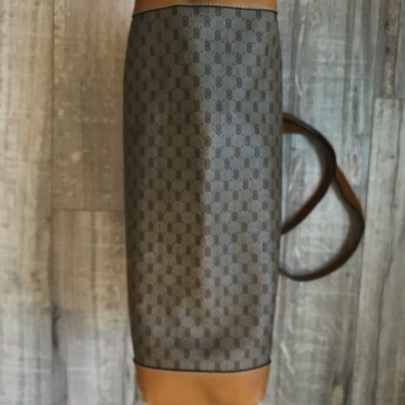 Vintage Gucci Micro GG Tote- Large - Picture 5 of 14